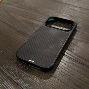 iPhone 17 pro mous case